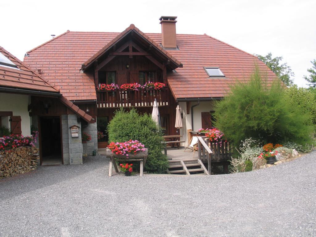 Gites Les Pralets Saint-Eustache Zewnętrze zdjęcie